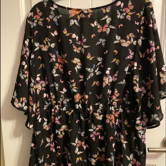 ❌SOLD❌ LILY - BUTTERFLY GEORGETTE BABYDOLL BLOUSE - Picture 6 of 6